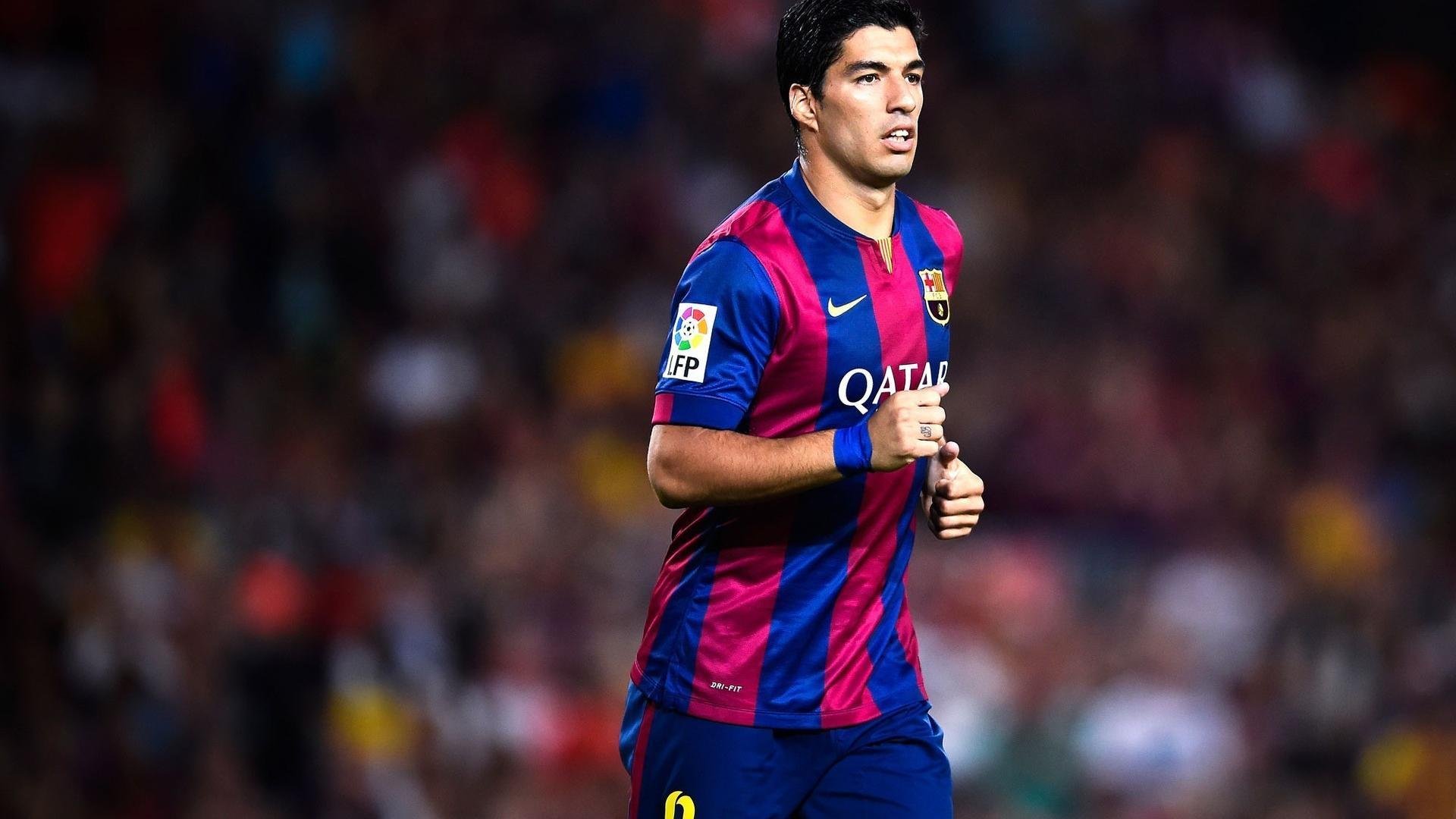 电竞足球跨界碰撞，Faker五赛季高光，切尔西战术微调备战西甲，Uzi神操作再现？